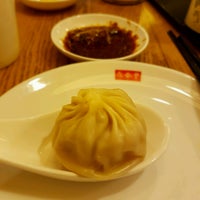 Photo taken at Din Tai Fung by Sherly on 1/26/2017