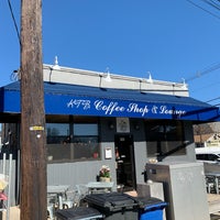 4/16/2019にE BがKTB Coffee Shopで撮った写真