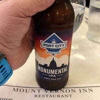 Foto tirada no(a) Mount Vernon Inn Restaurant por Jody R. em 12/30/2021
