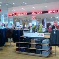 Photo taken at UNIQLO by Veronica S. on 12/31/2012