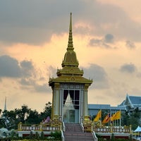 Photo taken at Sanam Luang by Rujirek B. on 3/2/2024