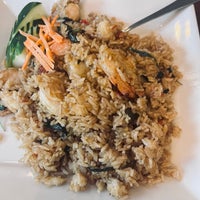 Photo taken at Amarin Thai Cuisine by Eldridge V. on 9/28/2022