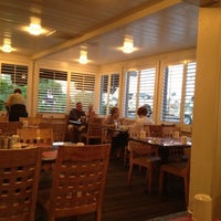 10/18/2012にMazenがThe Blue Pearl Casual Eateryで撮った写真