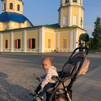 Photo taken at Храм святых первоверховных апостолов Петра и Павла в Ясеневе by Евгений Щ. on 5/14/2019