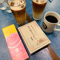 Photo taken at Moriva Coffee by kaerugeko on 3/19/2019