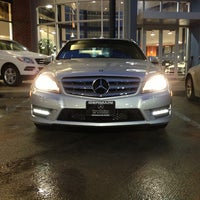 3/19/2013 tarihinde Josh D.ziyaretçi tarafından Mercedes-Benz of Easton'de çekilen fotoğraf