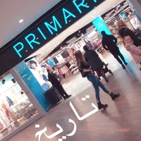 Photo taken at Primark by Fahad Alsallal on 4/10/2019