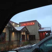 Photo taken at LongHorn Steakhouse by Tim R. on 3/2/2013