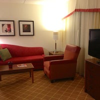 รูปภาพถ่ายที่ Residence Inn Philadelphia Conshohocken โดย Helen T. เมื่อ 11/12/2012
