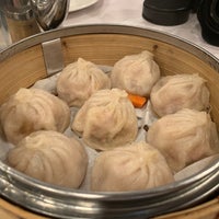 Photo taken at 456 Shanghai Cuisine by Carolina M. on 3/12/2023