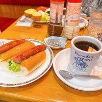 Photo taken at Komeda&amp;#39;s Coffee by たますけ on 12/31/2022