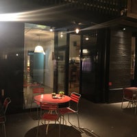 Foto diambil di Restaurant Rhyschänzli oleh Simon B. pada 12/13/2018