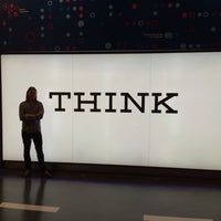 Photo prise au IBM THINK Exhibit par 🍔 Pete 🍔 le12/19/2013