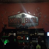 Das Foto wurde bei Bar El Monumental von Patty S. am 8/21/2014 aufgenommen