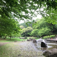 Photo taken at 花島公園 by Toyoki T. on 5/6/2020