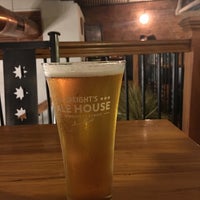 Photo taken at The Ale house by Piyanuch T. on 9/10/2017