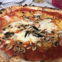 Photo taken at Pizzeria e trattoria da ISA by Crocell on 4/21/2018