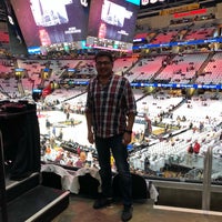 Foto tirada no(a) Cleveland Cavaliers Team Shop por Sertac K. em 5/25/2018