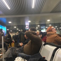 Photo taken at Gate A34 by Aitely on 11/13/2016