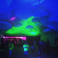 Photo taken at Electric Run NYC 2013 by Bernhard Y. on 9/28/2013