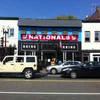 10/5/2012にNico D.がRhino Bar and Pumphouseで撮った写真