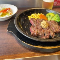 Photo taken at Ikinari Steak by K N. on 5/7/2022