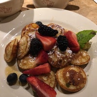 Photo taken at Le Pain Quotidien by Betty W. on 5/7/2017