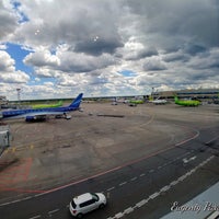 Photo taken at Выход 18 / Gate 18 by Eugeniy P. on 6/7/2018