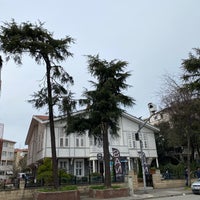 Photo taken at San Kuaför Acıbadem by Aylinche on 3/12/2021