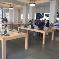 Photo taken at Apple via Roma by Eugene V. on 6/9/2015