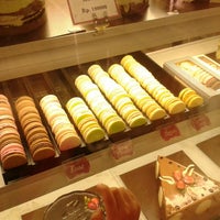 Review Clover Bakeshoppe