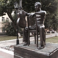 Photo taken at Памятник Владимиру Высоцкому by Анастасия О. on 8/10/2017