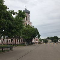 Photo taken at Центральная площадь by Анастасия О. on 5/27/2019