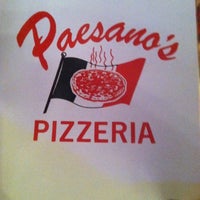 11/24/2012 tarihinde Chad W.ziyaretçi tarafından Paesanos Pizzeria'de çekilen fotoğraf