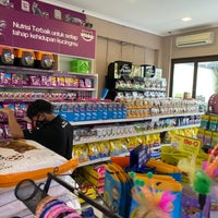 Photo taken at Pet n shop harapan indah by STP ✅. on 12/13/2020