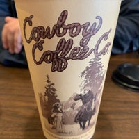รูปภาพถ่ายที่ Cowboy Coffee Co. โดย Justin G. เมื่อ 9/11/2019