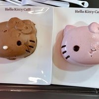Photo taken at Hello Kitty Cafe by Ian B. on 11/30/2016