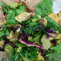 Photo taken at sweetgreen by Lea G. on 8/4/2020