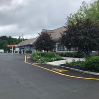 Lee Service Plaza (Westbound) - Lee, MA