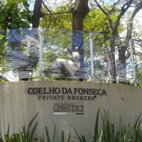 Photo taken at Coelho da Fonseca - Morumbi Palácio by Wagner P. on 12/4/2013
