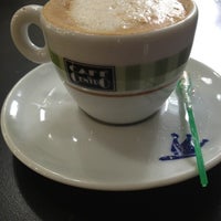 Foto diambil di Rei do Mate oleh Susana P. pada 2/5/2013