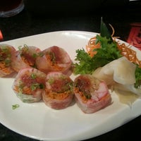5/2/2013에 Li L.님이 YoiYoi Steakhouse &amp; Sushi에서 찍은 사진