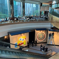 Photo taken at JW Marriott Hotel Hong Kong by Joyzzi on 11/26/2022