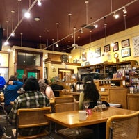 Photo taken at Headlands Coffeehouse by Vera on 1/1/2019