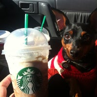 Photo taken at Starbucks by Gestina on 11/3/2012