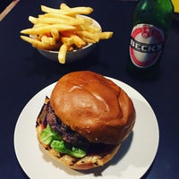 Photo taken at Burger 10 by Peter F. on 8/2/2016