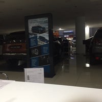 Photo taken at Peugeot Baykaralar Otomotiv by Aslı U. on 11/20/2018