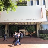 Photo taken at USC Annenberg School for Communication and Journalism (ASC) by Powen S. on 9/20/2018