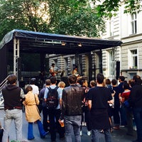 Photo taken at Fête de la Musique by Powen S. on 6/21/2016