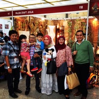 Photo taken at INACRAFT 2014 The 16th Jakarta International Handicraft Trade Fair by Machruzar m. on 4/26/2014